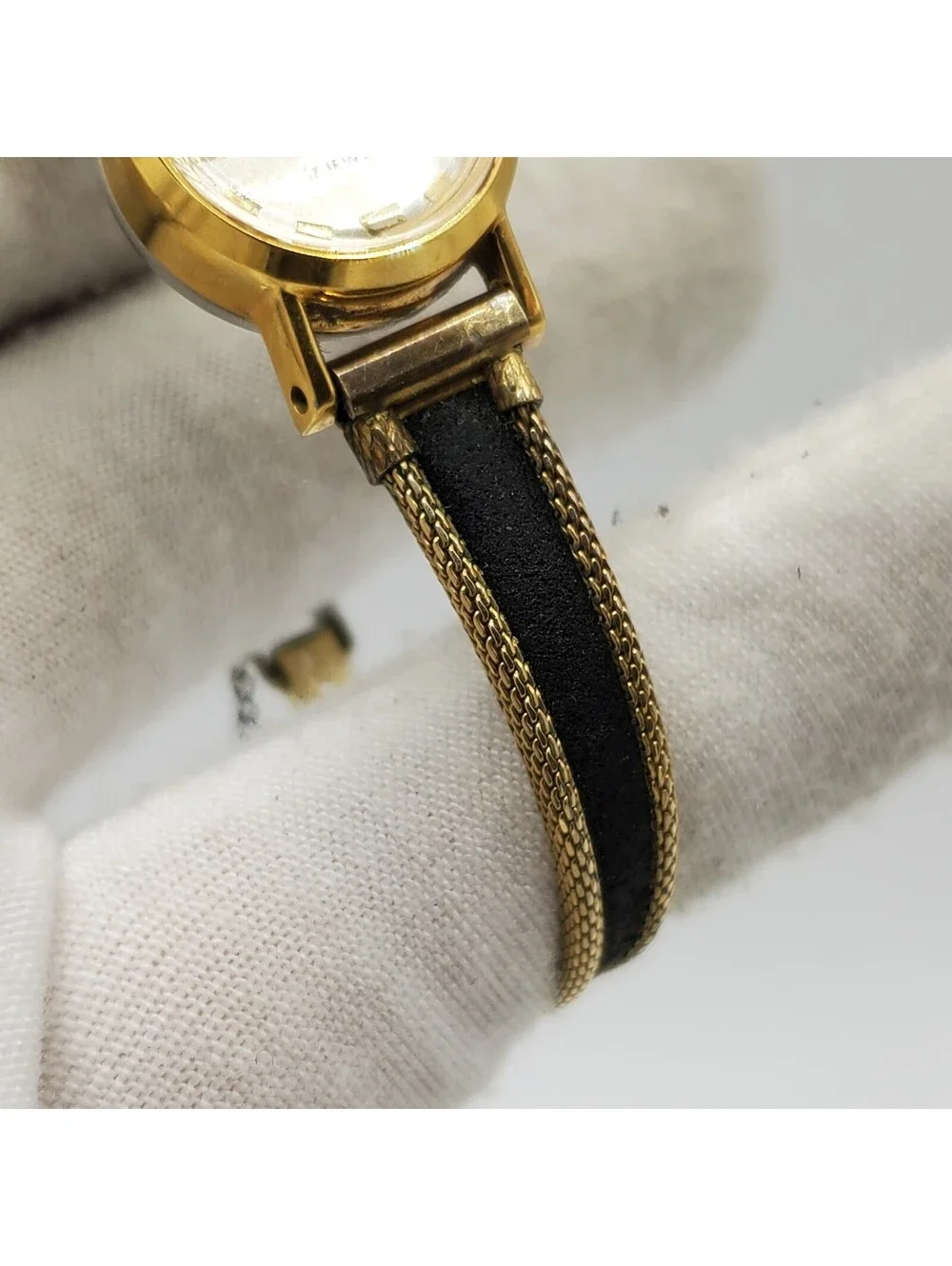 Vintage Timex 17J Mechanical RGP Womens Watch 17mm For Parts Or Repair